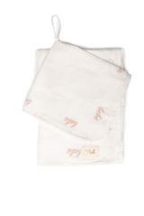 Load image into Gallery viewer, Bebe Embroidery Baby Swaddle And Lovely Set
