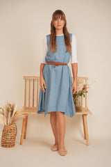 Load image into Gallery viewer, Ladies Jumper with pointed sides,contrast leather spaghetti belt
