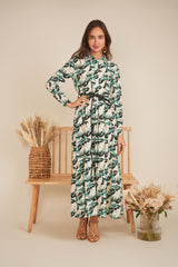 Load image into Gallery viewer, Ladies Dress cut on waist, buttons going down, sleeves with cuffs, LINING
