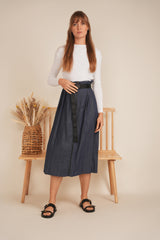 Load image into Gallery viewer, Ladies Skirt with pleats all around, big visible zipper, Ribbon belt
