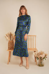 Load image into Gallery viewer, Ladies Dress Cut on waist , skirt pleated all around, back zipper, Lining
