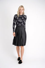 Load image into Gallery viewer, Teen  Skirt With Elastic Around Waist and Broom Pleating
