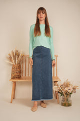 Load image into Gallery viewer, Ladies Knit Crew Neck Dolman Top With Center Seam
