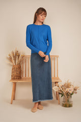 Load image into Gallery viewer, Ladies Knit Crew Neck Dolman Top With Center Seam
