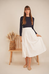 Load image into Gallery viewer, Ladies Weekday Skirt
