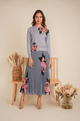 Load image into Gallery viewer, Ladies Printed 2 PC Crepe Sweater Set
