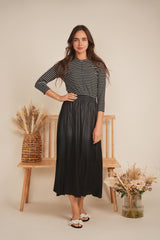 Load image into Gallery viewer, Ladies Striped Ribbed V Neck Tee With Outside Seams
