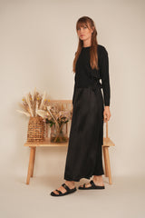 Load image into Gallery viewer, Ladies Cropped Tie Top
