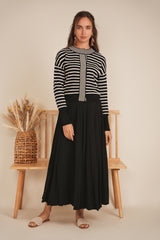 Load image into Gallery viewer, Ladies Crochet Cardigan
