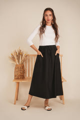 Load image into Gallery viewer, Ladies Cotton Midi Pocket Skirt

