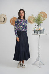 Load image into Gallery viewer, Ladies 25.5" Short Denim Burst Pleated Skirt

