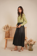 Load image into Gallery viewer, Ladies Raglan Sleeve Striped Tee
