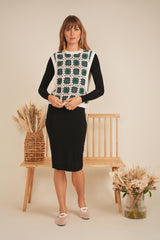 Load image into Gallery viewer, Ladies Brocade Tie Vest
