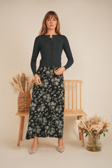 Load image into Gallery viewer, Ladies Printed Satin Maxi Jumper
