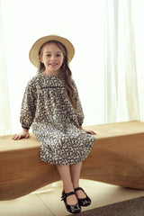 Load image into Gallery viewer, Girls Leaf Design Dress
