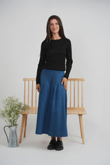 Load image into Gallery viewer, Ladies Cable Knit Sweater
