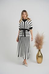 Load image into Gallery viewer, Ladies Striped Knit Vest
