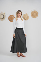 Load image into Gallery viewer, Ladies Maxi Pull On Skirt
