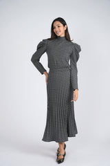 Load image into Gallery viewer, Knit Hound Tooth 2 PC Set
