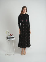 Load image into Gallery viewer, Ladies Embroidery Velour Maxi Jumper
