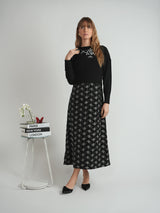 Load image into Gallery viewer, Ladies Velvet Embroidered Midi Jumper

