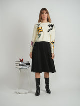 Load image into Gallery viewer, Ladies Cropped Floral Fringe Sweater
