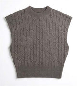 Load image into Gallery viewer, Cable Knit Vest
