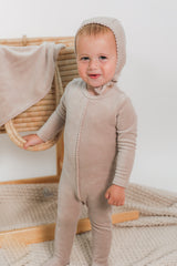 Load image into Gallery viewer, Baby Velour Pom Pom Blanket
