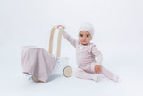 Load image into Gallery viewer, Baby Modal Blanket With Bunnies Applique
