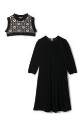 Load image into Gallery viewer, Girls Set Of Quilted Floral Cropped Vest With Slinky Velour Robe
