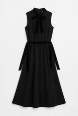 Load image into Gallery viewer, Wool Jumper With Velvet Trim
