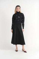 Load image into Gallery viewer, Diamond Applique Turtle Neck Sweater
