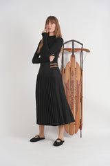 Load image into Gallery viewer, Crepe Pleated Midi Wrap Skirt
