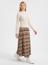 Load image into Gallery viewer, Sunburst Pleat Pull On Skirt
