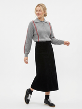 Load image into Gallery viewer, Rib Knit Top With Embroidery
